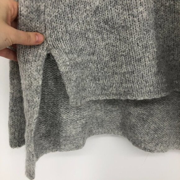 Golden by TNA grey ribbed knit long sleeve knit sweater  XXS - Picture 9 of 15